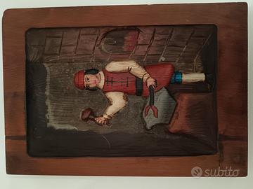 Coppia quadretti in legno intagliato dipinto