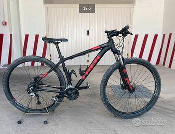 MTB TREK Marlin 7 / 29" - Taglia M -Vasto (CH) e..