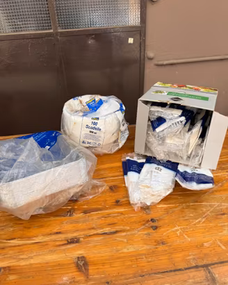 Lotto materiale monouso per alimenti – tutto in bl