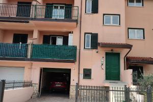 Nusco,villetta a schiera indipendente