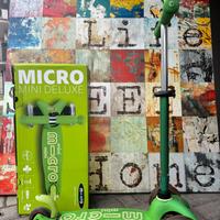 Mini Micro Deluxe monopattino verde