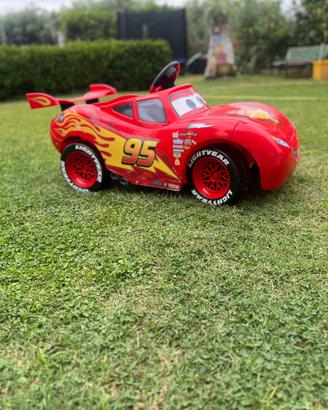 Macchina elettrica Saetta Mcqueen