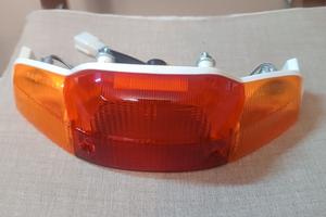 faro  booster posteriore 