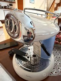 Macchina per il caffe illy