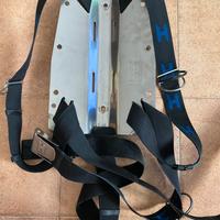 Schienalino inox e coltello in titanio Halcyon