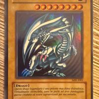 Drago Bianco Occhi Blu" (Blue-Eyes White Dragon).