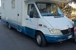 mercedes camper