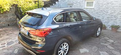 BMW - X1