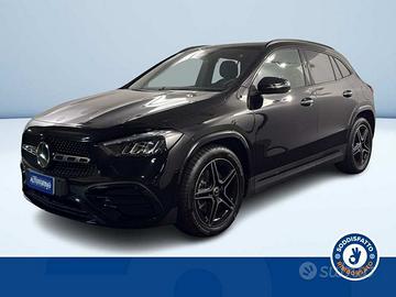 Mercedes-Benz GLA 200d Automatic AMG Line Adv...