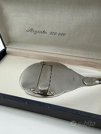 Affetta tartufo con manico di argento