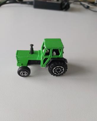 Modellino trattore
