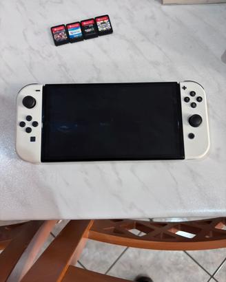 NINTENDO SWITCH OLED