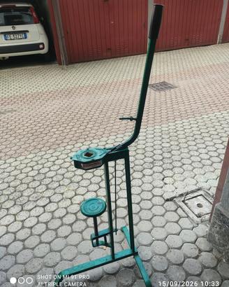 attrezzatura per imbottigliare 