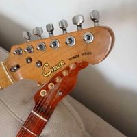 Chitarra marca cimar stinger anni 80