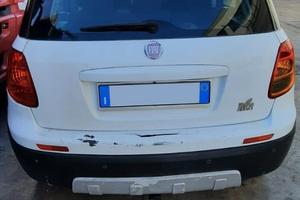 FIAT SEDICI 2010 - PORTELLONE POSTERIORE