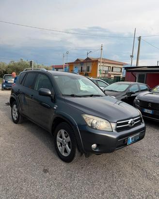 Toyota RAV 4 RAV4 2.2 D-4D 177 CV Luxury
