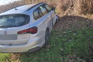 Fiat tipo 1.6 td per pezzi di ricambio
