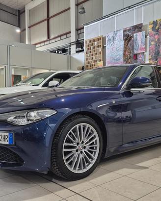 ALFA ROMEO Giulia 2.2 Turbodiesel 190 CV AT8 Bus