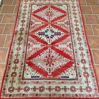 Tappeti persiani-orientali usati