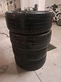 Set 4 pneumatici Nexen 215/55 R16 93T M+S ❄️