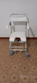 Sedia a rotelle per doccia