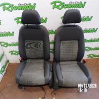 SEDILI ANTERIORI PER VW GOLF 5 - V ANNO 2004