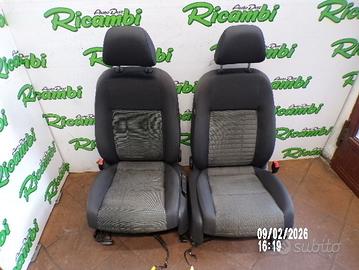 SEDILI ANTERIORI PER VW GOLF 5 - V ANNO 2004