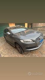 Audi Q7 233 Cv s-line automatica