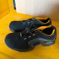 SCARPE UVEX