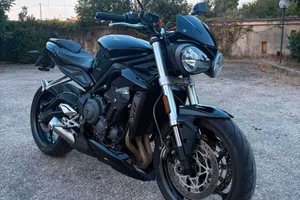 street triple S 2017 perfetto stato