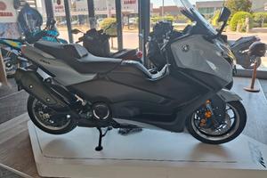 Yamaha T Max 560 TECH 2025 km 0