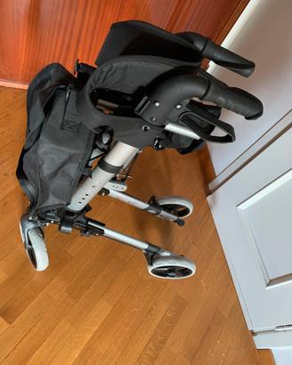 Deambulatore per anziani