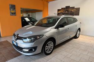 Renault Megane Mégane dCi 110CV EDC SporTour Limit