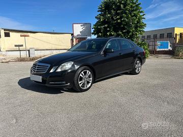 Mercedes-benz E 200 CDI Premium