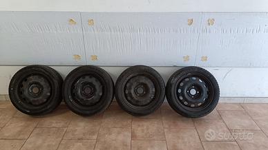 195/50 R15 - n°4 GOMME INVERNALI + cerchioni FORD