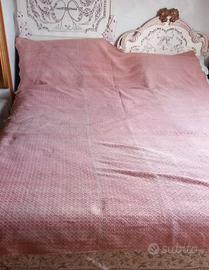 Coperta con filo di ginestra