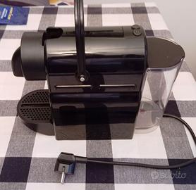 NESPRESSO INISSIA D40