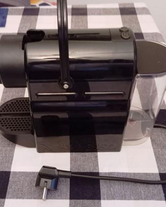 NESPRESSO INISSIA D40