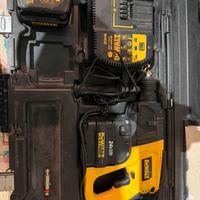 Dewalt DW005