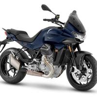 MOTO GUZZI V 100 MANDELLO