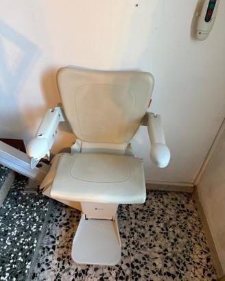 Servoscala poltroncina