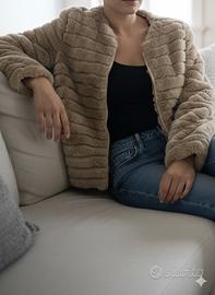 Giubbini in pelliccia sintetica taglia M