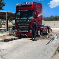 Scania R560
