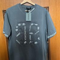 T-shirt balenciaga