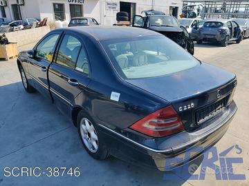 Mercedes classe c w203 c 220 cdi 143cv -ricambi