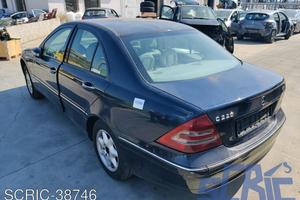 Mercedes classe c w203 c 220 cdi 143cv -ricambi