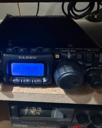 Yaesu FT-818ND Completo di scatola e accessori