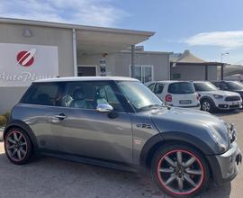 Mini Mini 1.6 16V Cooper S Black Friday