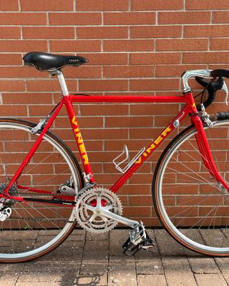 Bici da corsa vintage Campagnolo gamba lunga