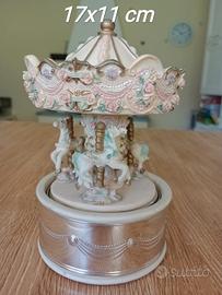 Carillon giostra con placca d’argento – decorazion